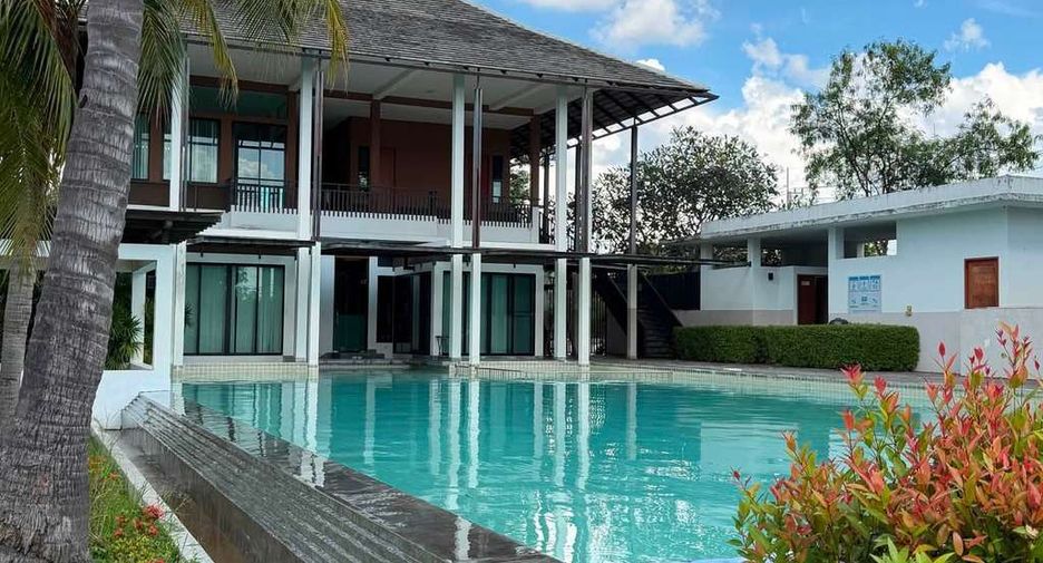 For rent 4 bedrooms house in Hang Dong, Chiang Mai