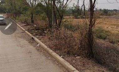Terreno en venta en Sai Noi, Nonthaburi