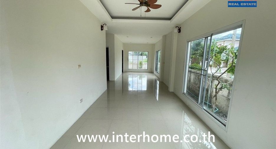 Casa en venta de 3 habitaciones en Bang Khen, Bangkok