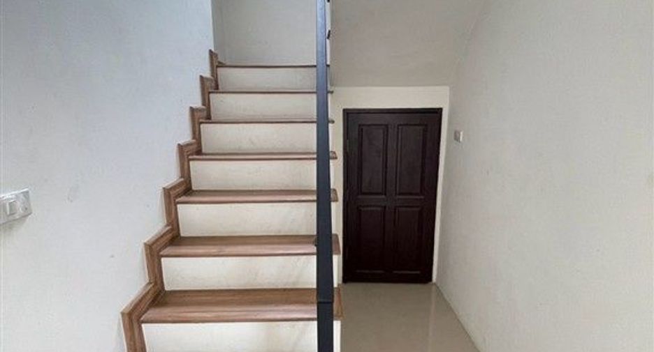 Casa en venta de 3 habitaciones en Bang Khen, Bangkok
