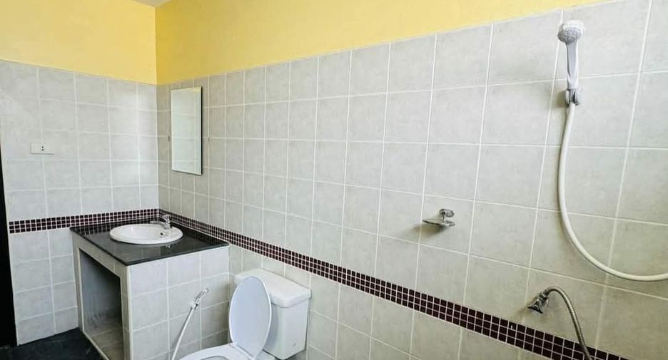 For sale 5 bedrooms villa in Bang Lamung, Chonburi