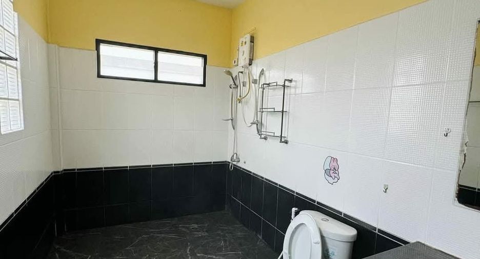 For sale 5 bedrooms villa in Bang Lamung, Chonburi