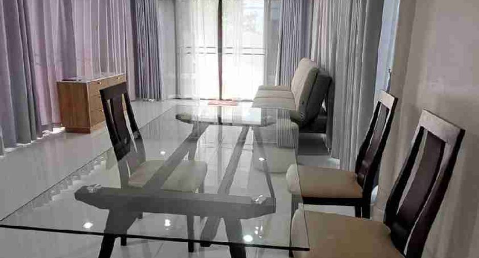 Casa en alquiler de 3 habitaciones en Mueang Rayong, Rayong