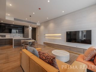 For rent 2 bedrooms condo in Pathum Wan, Bangkok