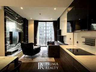 For rent 2 bedrooms condo in Pathum Wan, Bangkok