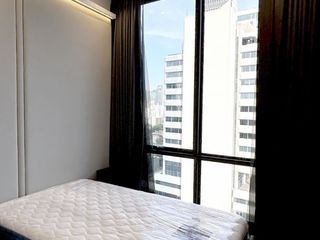 For rent 2 bedrooms condo in Pathum Wan, Bangkok