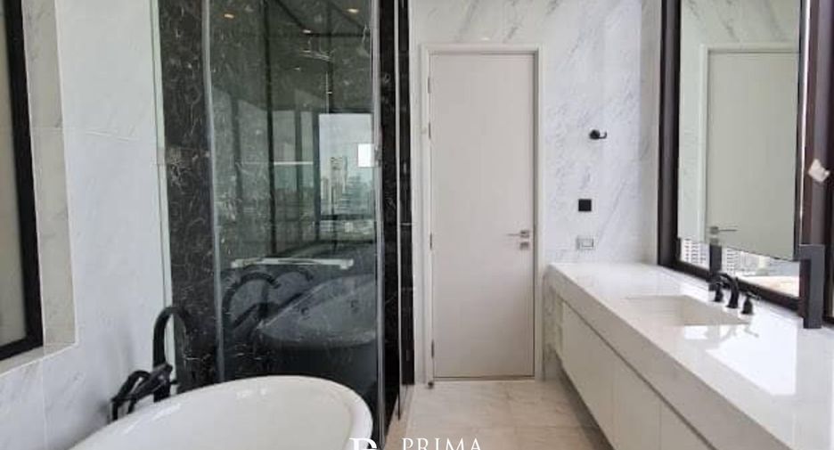 À louer 1 chambre condo à Pathum Wan, Bangkok