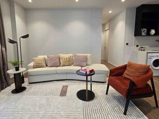 For rent 2 bedrooms condo in Pathum Wan, Bangkok
