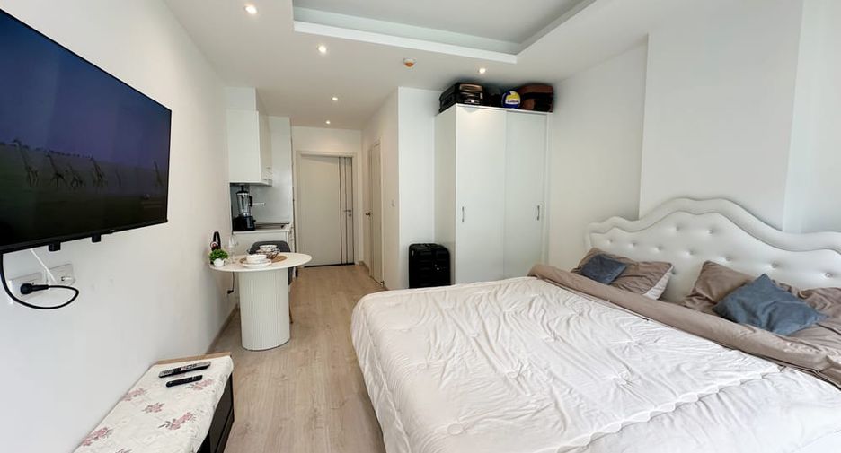 For sale 1 bed condo in Bang Lamung, Chonburi