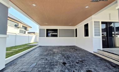 For sale 3 bedrooms house in Bang Lamung, Chonburi