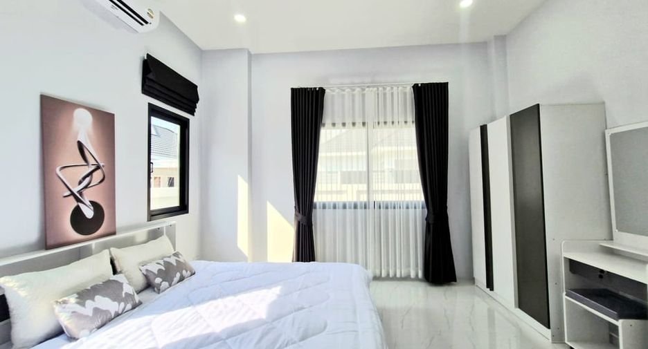 For sale 3 bedrooms house in Bang Lamung, Chonburi