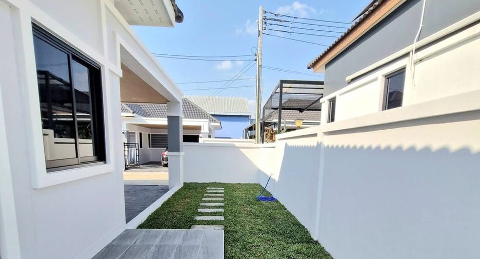 For sale 3 bedrooms house in Bang Lamung, Chonburi