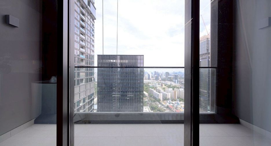 For rent and for sale 2 bedrooms condo in Sathon, Bangkok