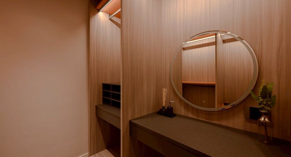 For rent and for sale 2 bedrooms condo in Sathon, Bangkok