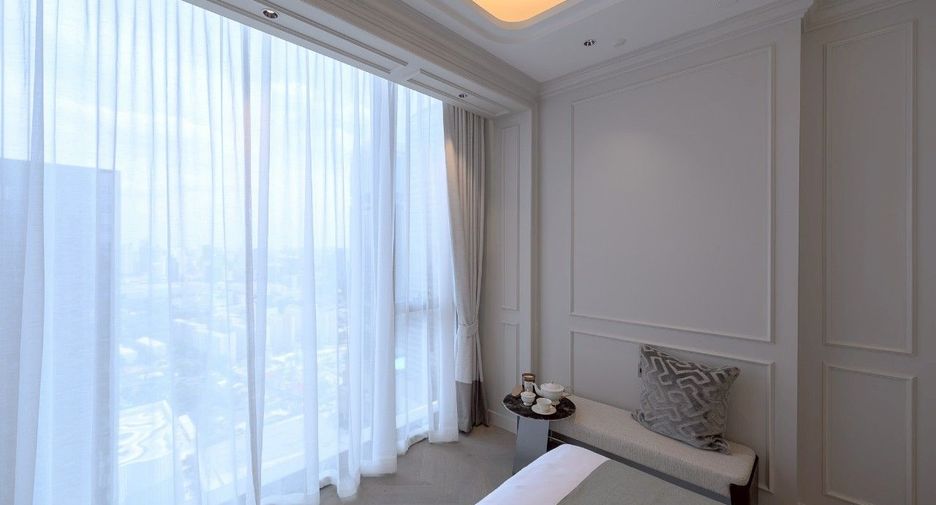 For rent and for sale 2 bedrooms condo in Sathon, Bangkok
