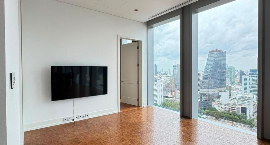 Condo en alquiler de 2 habitaciones en Sathon, Bangkok