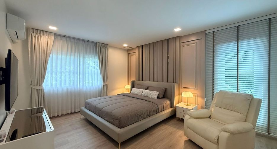 Casa en alquiler de 4 habitaciones en Bang Phli, Samut Prakan