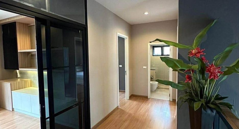 For rent 4 bedrooms house in Suan Luang, Bangkok