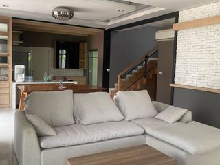 For rent 4 bedrooms house in Suan Luang, Bangkok