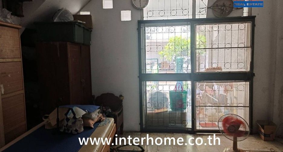 For sale 4 bedrooms townhouse in Pak Kret, Nonthaburi