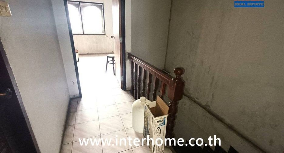 For sale 2 bedrooms townhouse in Khan Na Yao, Bangkok