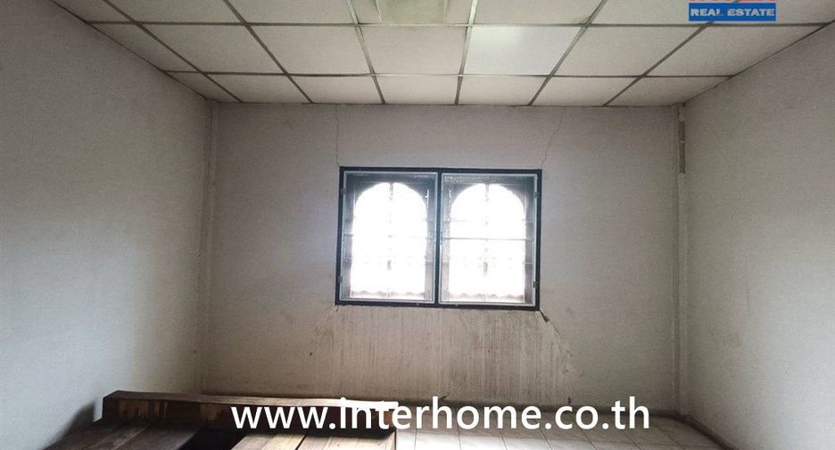 For sale 2 bedrooms townhouse in Khan Na Yao, Bangkok