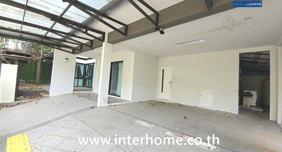 For sale 5 bedrooms house in Bang Phli, Samut Prakan