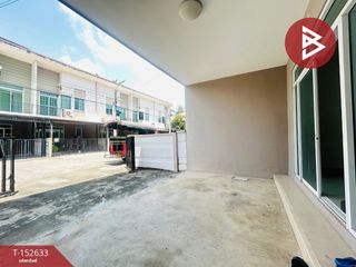 For sale 4 bedrooms townhouse in Phra Samut Chedi, Samut Prakan