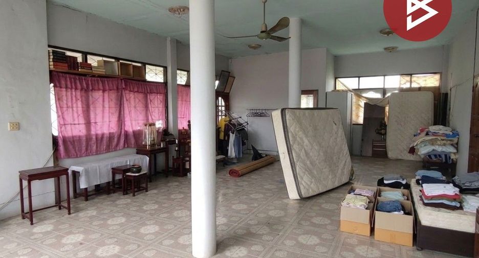 出售 5 卧室 独立屋 在 Sam Chuk, Suphan Buri
