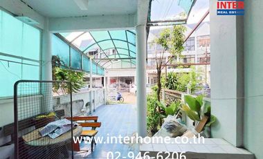 À vendre 3 chambres maison de ville à Khan Na Yao, Bangkok