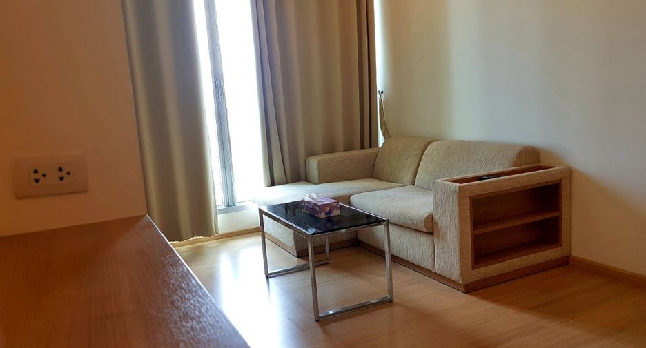 À louer 1 chambre condo à Phra Khanong, Bangkok