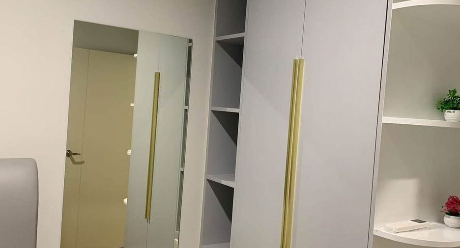 For rent 3 bedrooms townhouse in Bang Phli, Samut Prakan