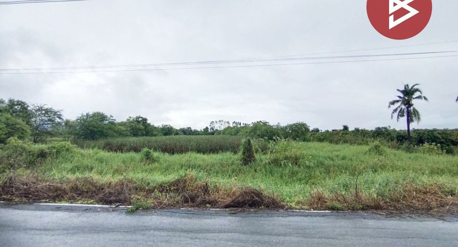 For sale land in Sam Chuk, Suphan Buri
