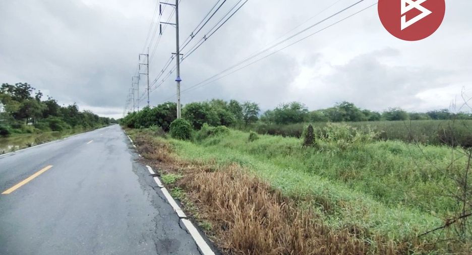 For sale land in Sam Chuk, Suphan Buri