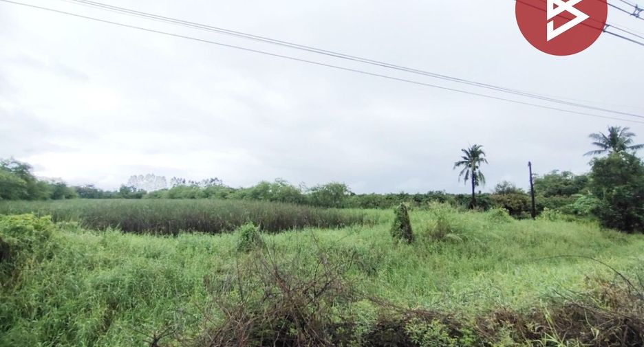 For sale land in Sam Chuk, Suphan Buri