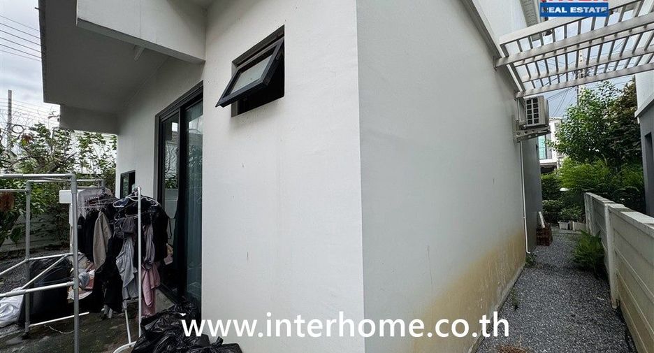 À vendre 3 chambres maison de ville à Bang Bua Thong, Nonthaburi