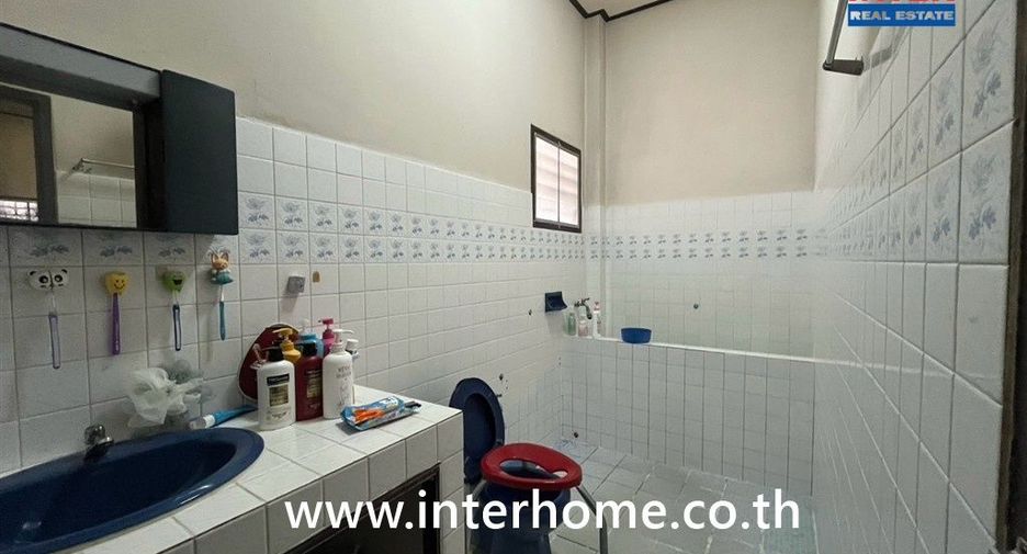 À vendre 6 chambres maison à Mueang Samut Prakan, Samut Prakan