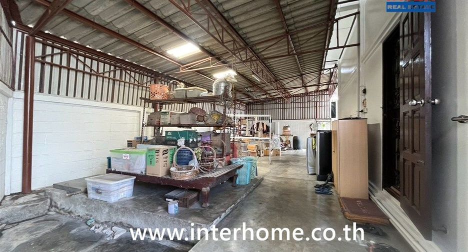 À vendre 6 chambres maison à Mueang Samut Prakan, Samut Prakan