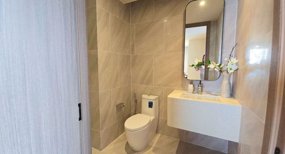 For sale 2 bedrooms condo 