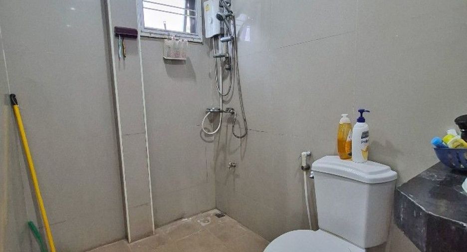 For sale 3 bedrooms house in Mueang Chon Buri, Chonburi
