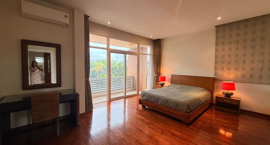 For sale 4 ベッドルーム house in Bang Lamung, Chonburi