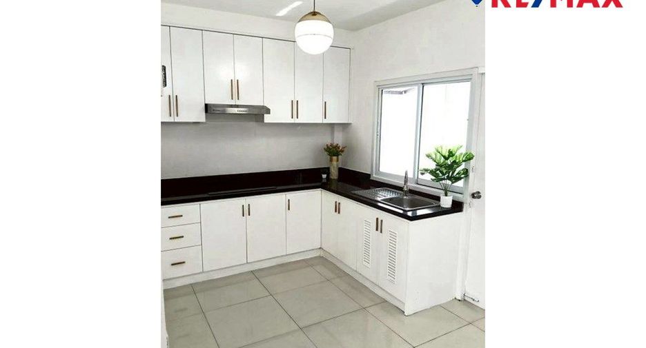 Haus zum Kauf mit 3 Zimmer in Bang Lamung, Chonburi