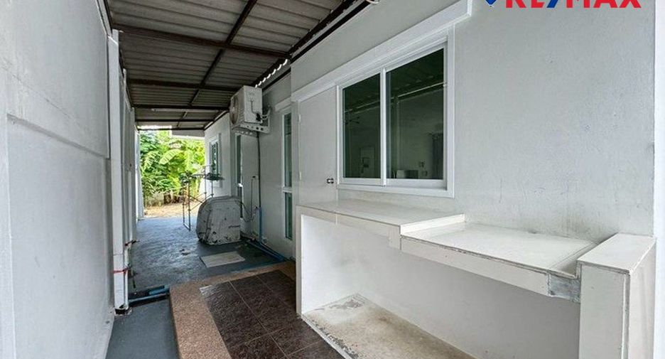 Haus zum Kauf mit 3 Zimmer in Bang Lamung, Chonburi