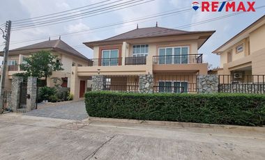 Haus zum Kauf mit 4 Zimmer in Sattahip, Pattaya