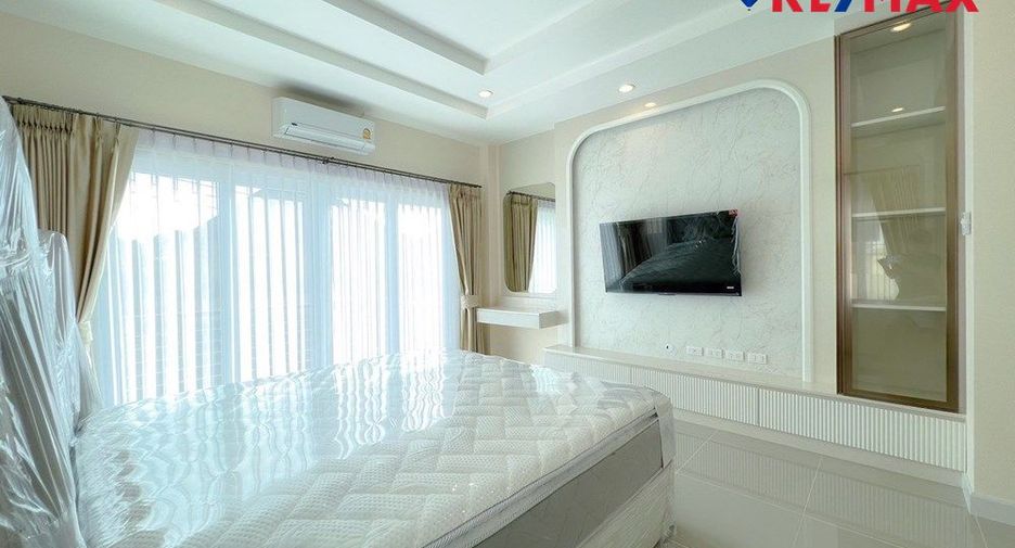 Haus zum Kauf mit 4 Zimmer in Sattahip, Pattaya