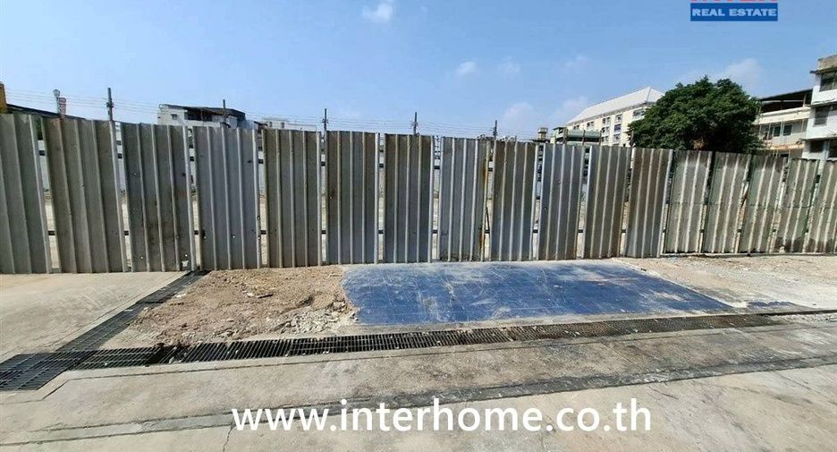 For rent land in Yan Nawa, Bangkok