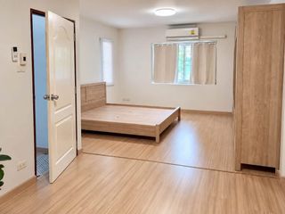 For rent 2 bedrooms house in Si Racha, Chonburi