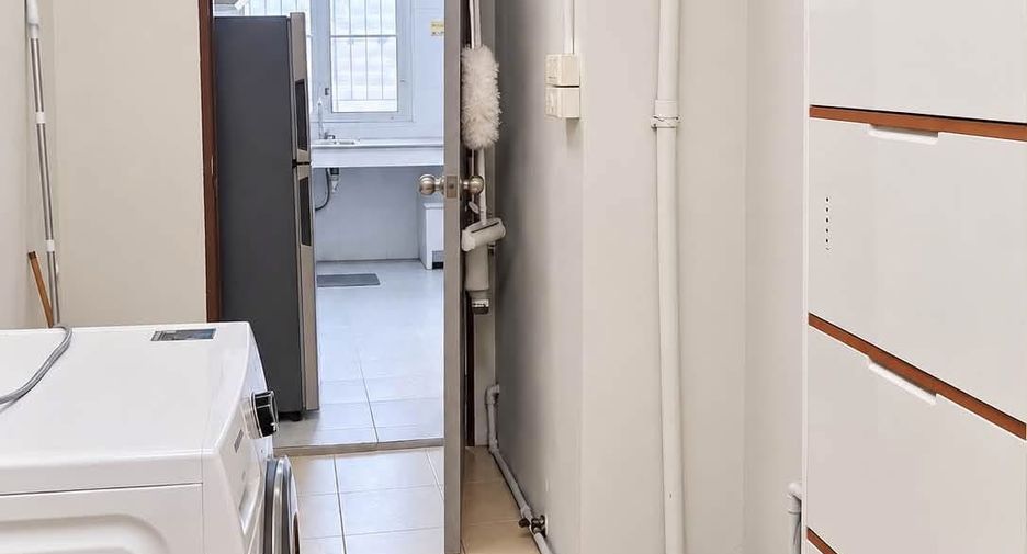 For rent 2 bedrooms house in Si Racha, Chonburi