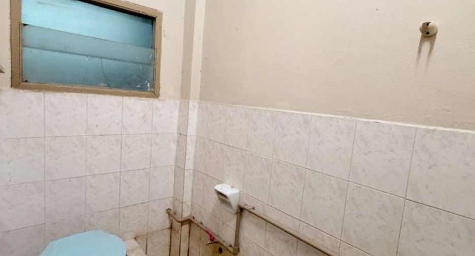 Casa adosada en venta de 2 habitaciones en Mueang Chachoengsao, Chachoengsao