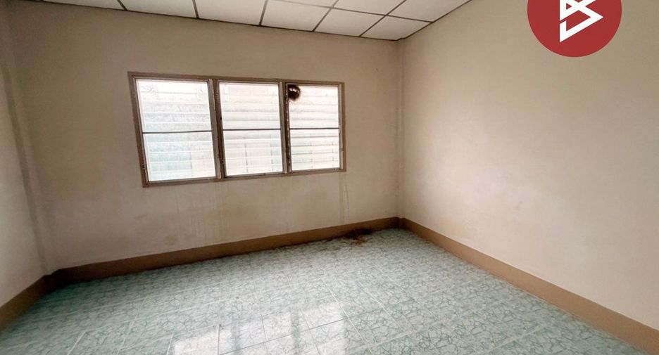 Casa adosada en venta de 2 habitaciones en Mueang Chachoengsao, Chachoengsao
